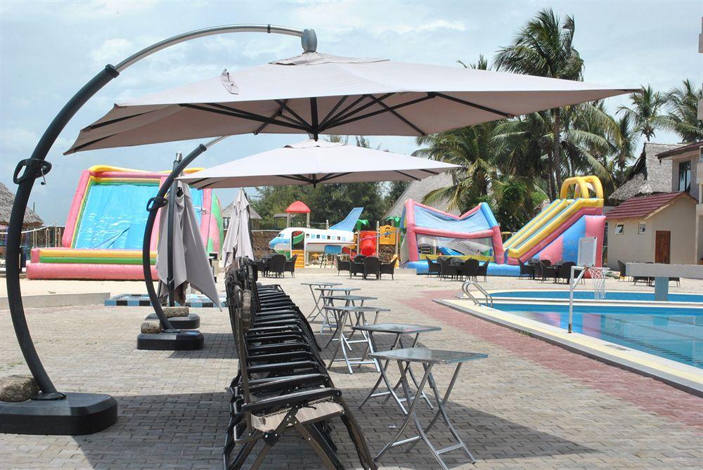 Landmark Mbezi Beach Resort Dár Al-Szalám Kültér fotó
