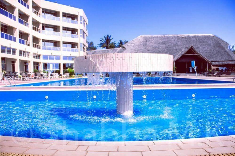 Landmark Mbezi Beach Resort Dár Al-Szalám Kültér fotó
